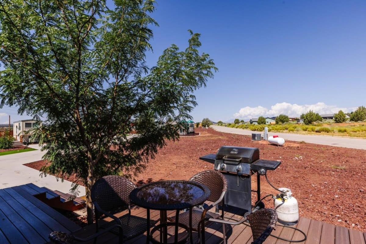 Villa Harrington Tiny House Apple Valley Exterior foto