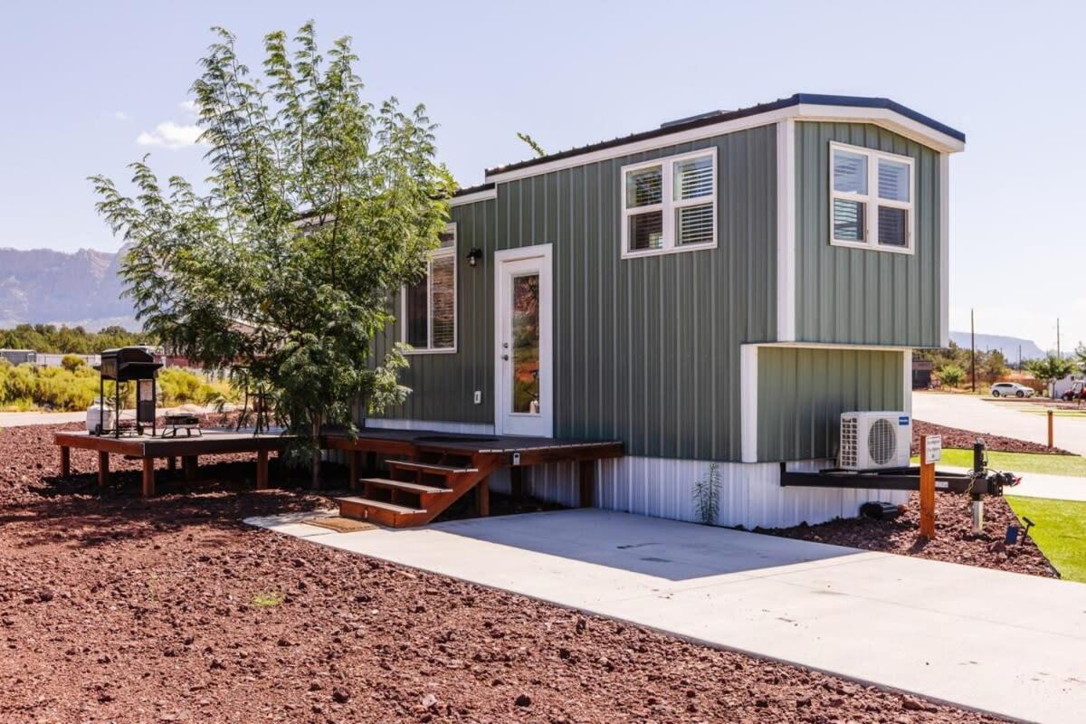 Villa Harrington Tiny House Apple Valley Exterior foto