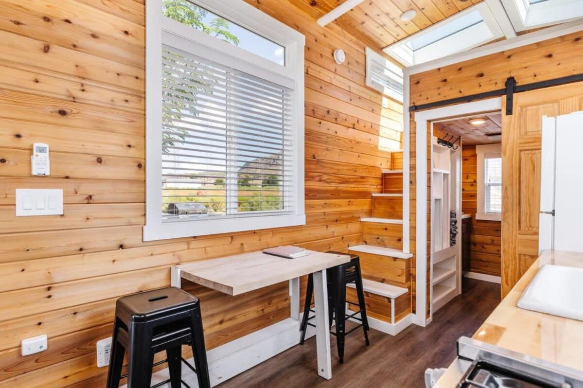 Villa Harrington Tiny House Apple Valley Exterior foto